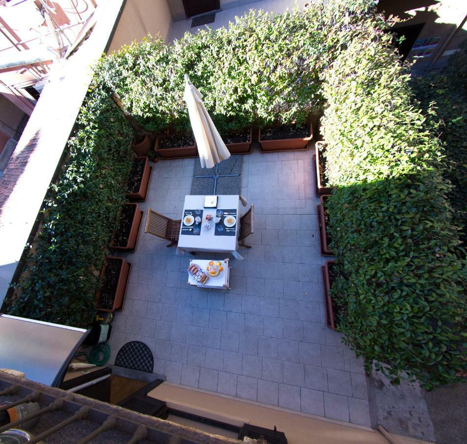 B&B Terrazza Baires - In The Heart Of Milaan Buitenkant foto